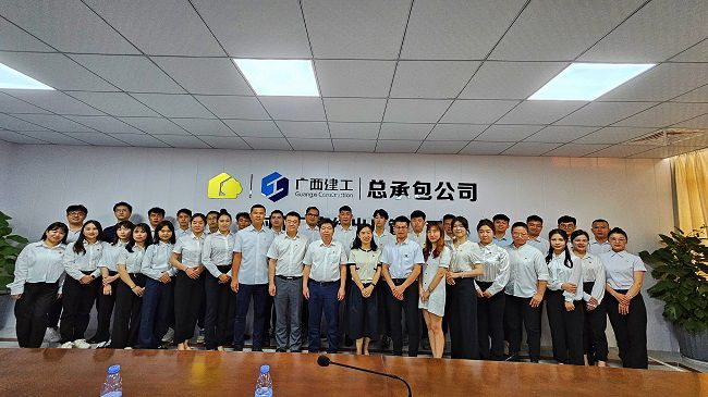 4合影。林成斌 攝（修圖）.jpg