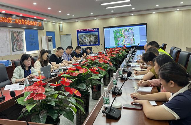 檢查反饋會(huì)現(xiàn)場(chǎng)。梁海燕攝（修圖）.jpg