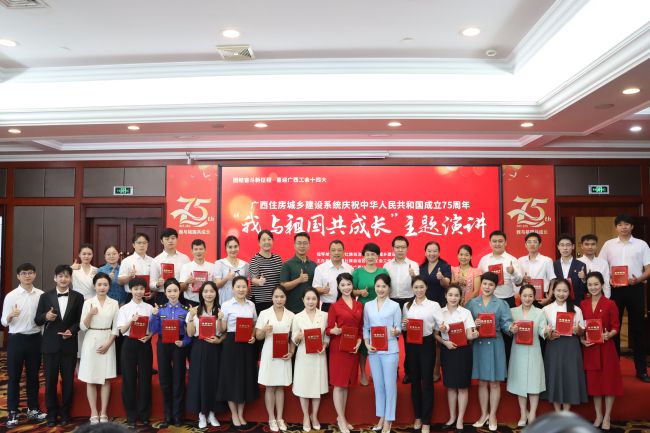 參賽選手大合照。梁紅玉 攝（修圖）.jpg